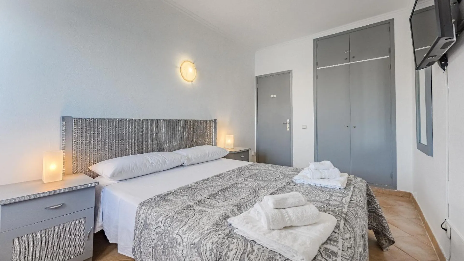 Ocean View - 1 Bedroom Apartment In Los Cristianos Arona