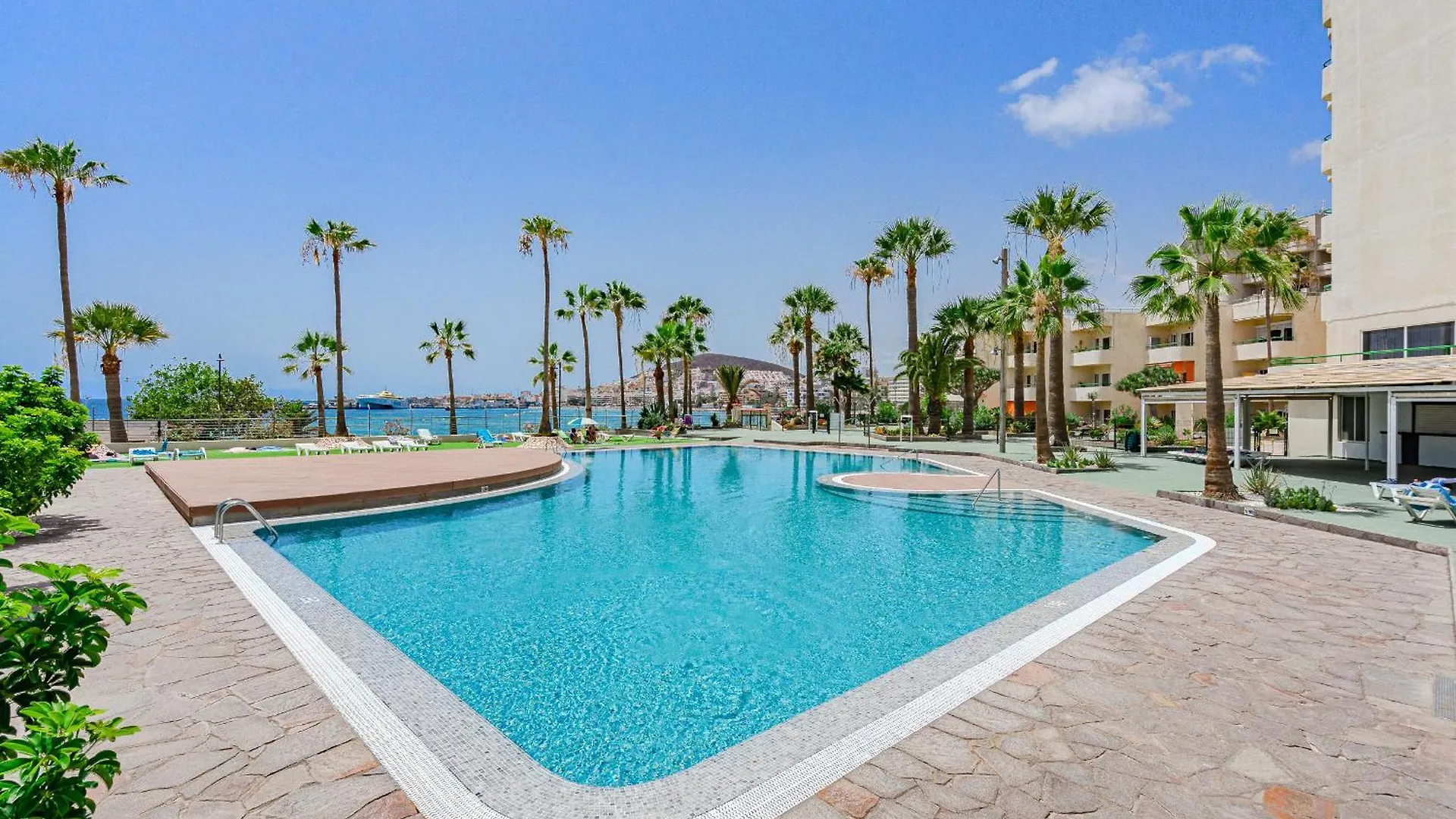 Ocean View - 1 Bedroom Apartment In Los Cristianos Arona